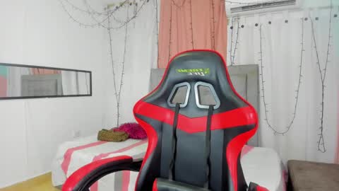 megan online show from March 12, 3:29 pm