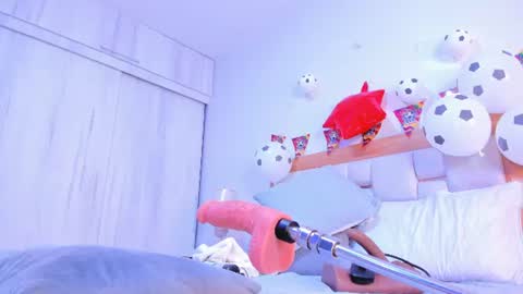 megan online show from June 26, 5:13 am