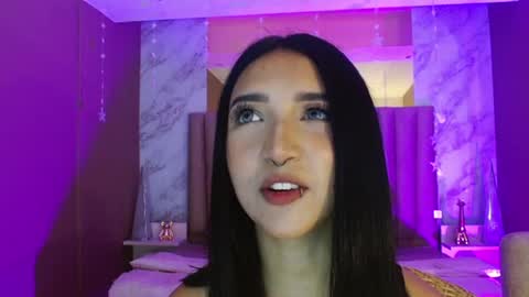 megan_saint online show from July 3, 2:00 pm