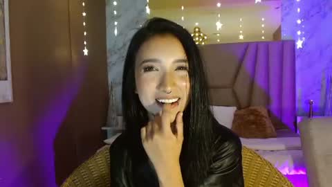 megan_saint online show from July 25, 4:27 pm