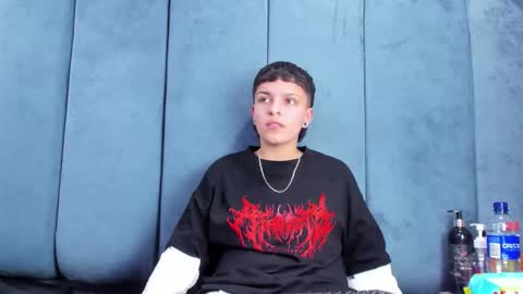 megan_thompsonn_ online show from March 1, 3:11 am