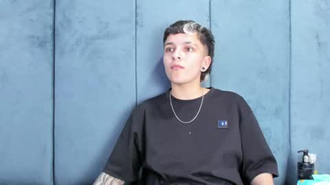 megan_thompsonn_ online show from June 19, 9:15 am