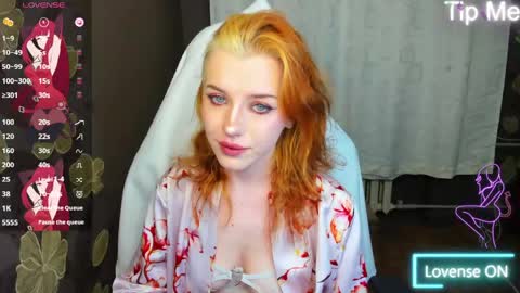 megancat333 online show from May 18, 8:15 pm