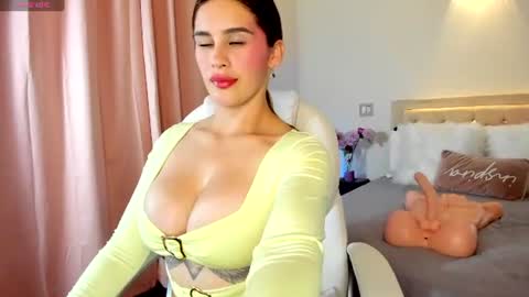  Megan  online show from July 15, 2:17 am