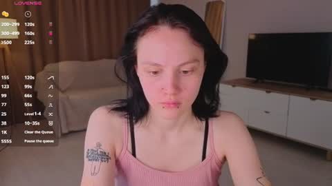 Michelle online show from June 19, 5:02 am