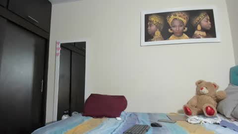 megan        online show from March 3, 2:40 am