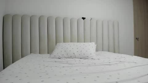 meganmir1 online show from July 21, 1:51 am