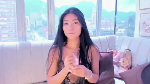 Mara online show from March 8, 4:17 pm