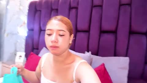 Megan  online show from May 24, 1:39 pm