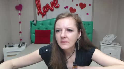MeganPirs online show from April 25, 5:09 am