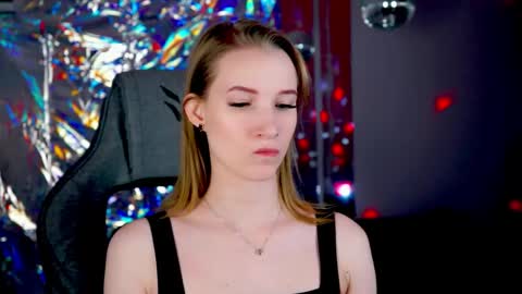 megan online show from May 3, 5:19 pm
