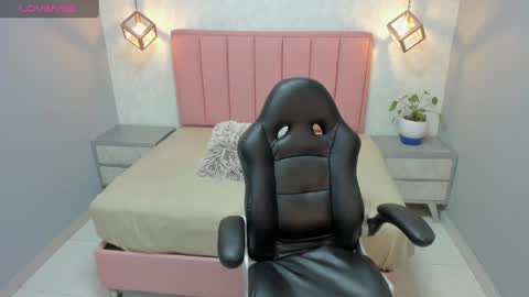 M E G A N  online show from October 6, 12:45 pm