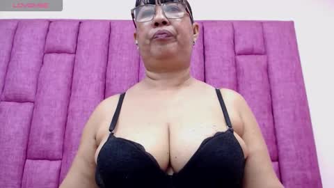 milfpleasure online show from April 26, 1:42 pm