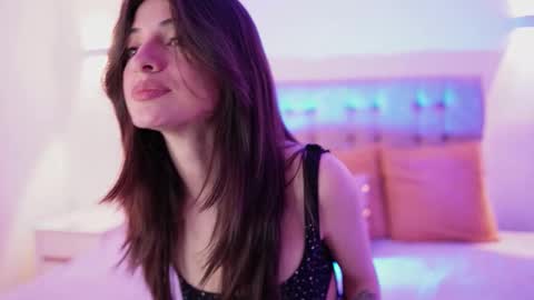 Snapshot of megga_bluee chatting on October 8, 11:32 pm megga_bluee online show from October 8, 11:32 pm