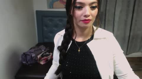 meghan online show from March 3, 3:13 am