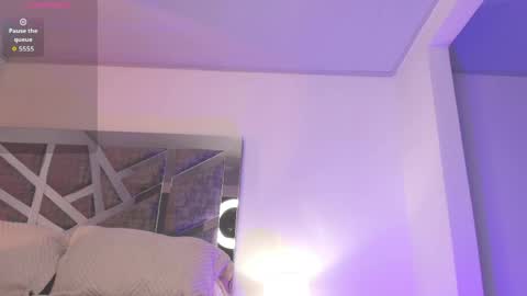 meghann_sweet online show from April 28, 2:27 am