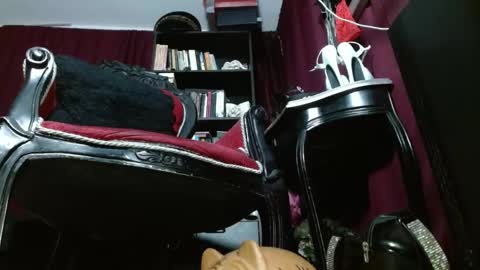 Goddess Sara online show from April 29, 7:40 pm