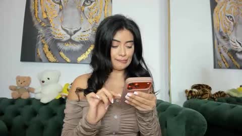 megpalmer online show from December 5, 11:34 pm