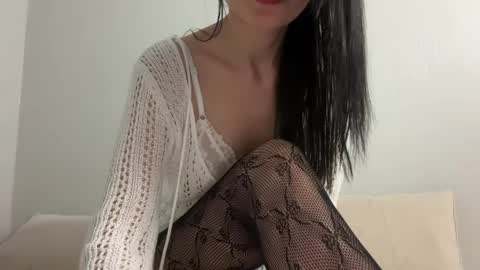 Mei online show from May 9, 6:58 pm