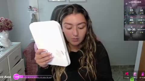 Melaany  online show from June 25, 1:02 am