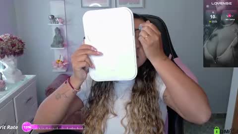 Melaany  online show from June 19, 12:38 am