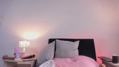 MELANI - online show from March 11, 3:59 pm