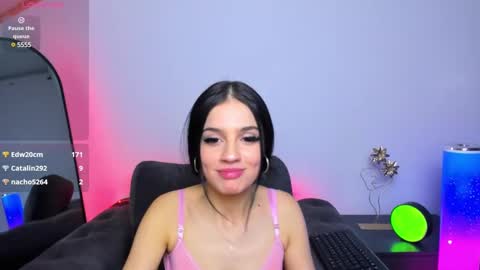 Melania online show from February 2, 1:45 am