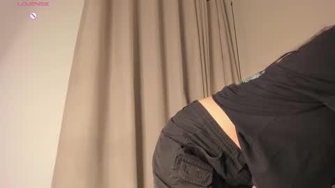 Melanie online show from March 17, 8:58 pm