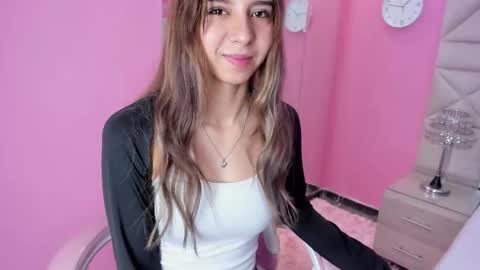 Melanie  online show from March 13, 4:21 pm