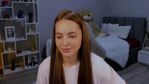 MelanieAlves online show from November 29, 6:48 pm