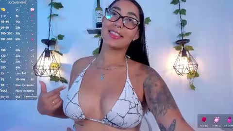 Melanie online show from July 12, 3:37 pm