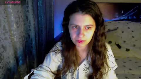 Melanie Milena online show from December 11, 1:49 pm
