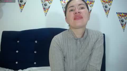 Melanie Parker online show from July 17, 10:44 pm