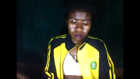 melanih online show from April 29, 5:23 am