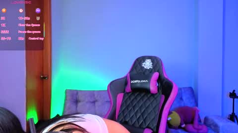 melanimorgan1 online show from April 27, 12:52 am