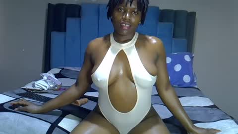 Moon online show from June 28, 12:34 pm