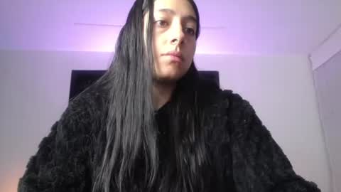 melanny_petite online show from August 1, 12:40 pm