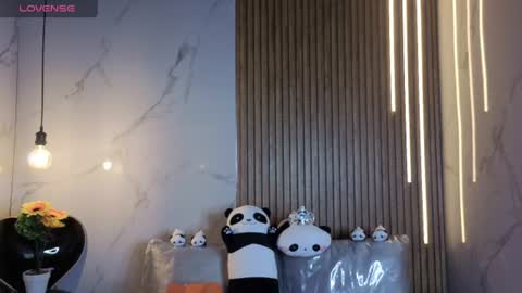 melanny_petite online show from June 23, 7:09 pm