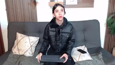 Melany online show from February 24, 11:46 am
