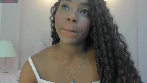 Snapshot of melany_ebonyy chatting on October 21, 3:33 am Melanie online show from October 21, 3:33 am