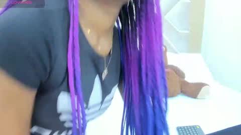 Snapshot of melany_ebonyy chatting on February 27, 11:28 am Melanie online show from February 27, 11:28 am