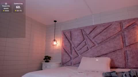 melany_heaven online show from June 24, 10:06 pm