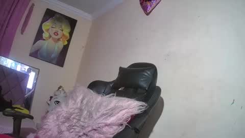 melany online show from April 29, 10:03 pm