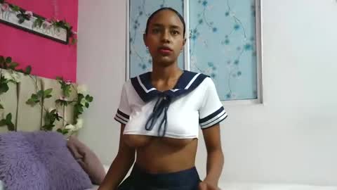 Snapshot of melany_mayerss chatting on September 22, 2:04 am melany_mayerss online show from September 22, 2:04 am