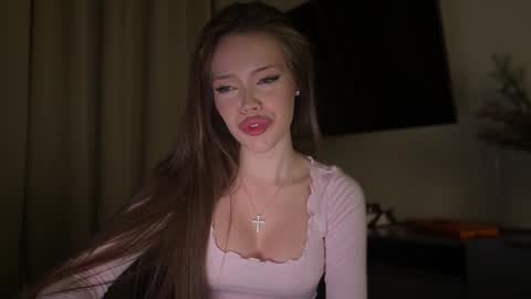 Adel online show from December 14, 4:13 pm