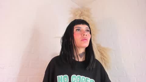 MELANYHARRIS online show from March 10, 2:16 pm