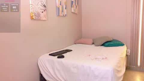 meli_peach online show from July 9, 3:05 pm