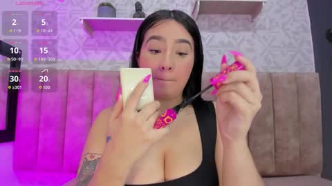 Mel online show from November 4, 4:03 am