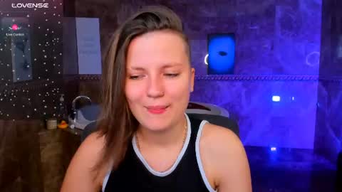 Melinda online show from July 5, 4:19 am