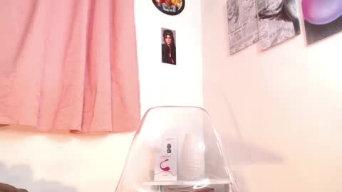 Melissa online show from February 21, 10:26 pm